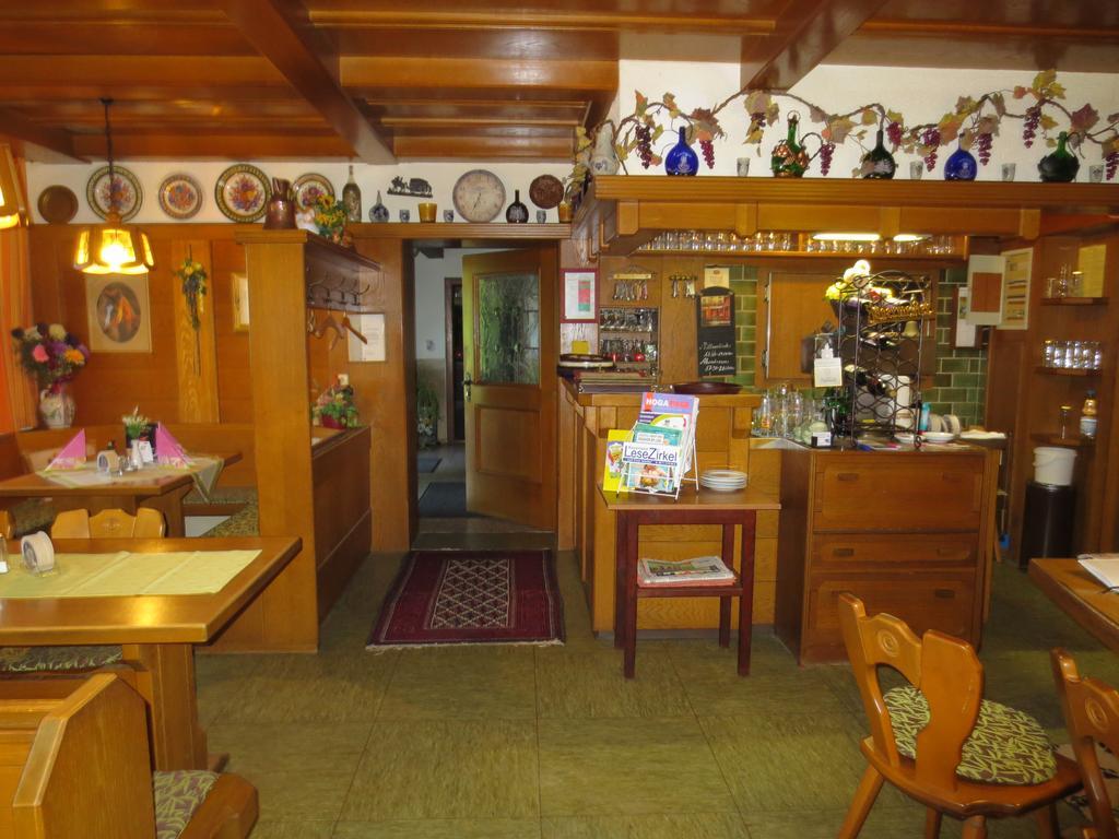 Gasthof Pension Kirschner Lappersdorf  Екстериор снимка