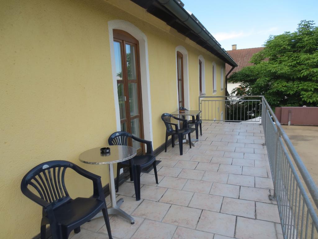 Gasthof Pension Kirschner Lappersdorf  Екстериор снимка